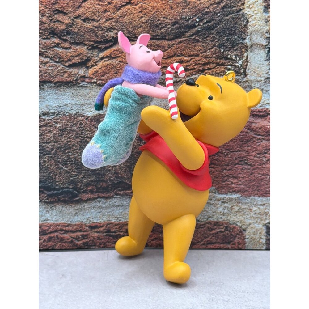 Disney Hallmark Keepsake Stocking Stuffers Winnie The Pooh Piglet Christmas 2004 - Picture 3 of 7